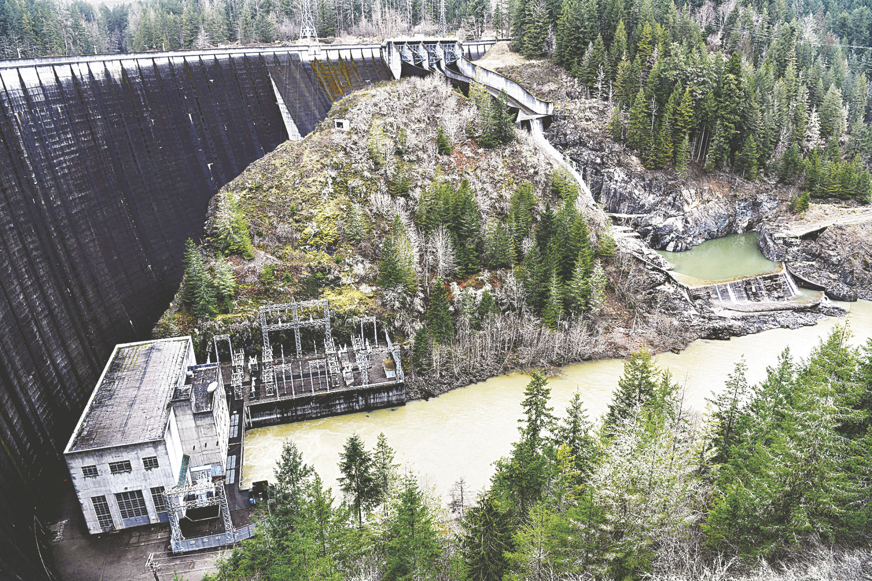 200227.news.dams.pd4.jpg